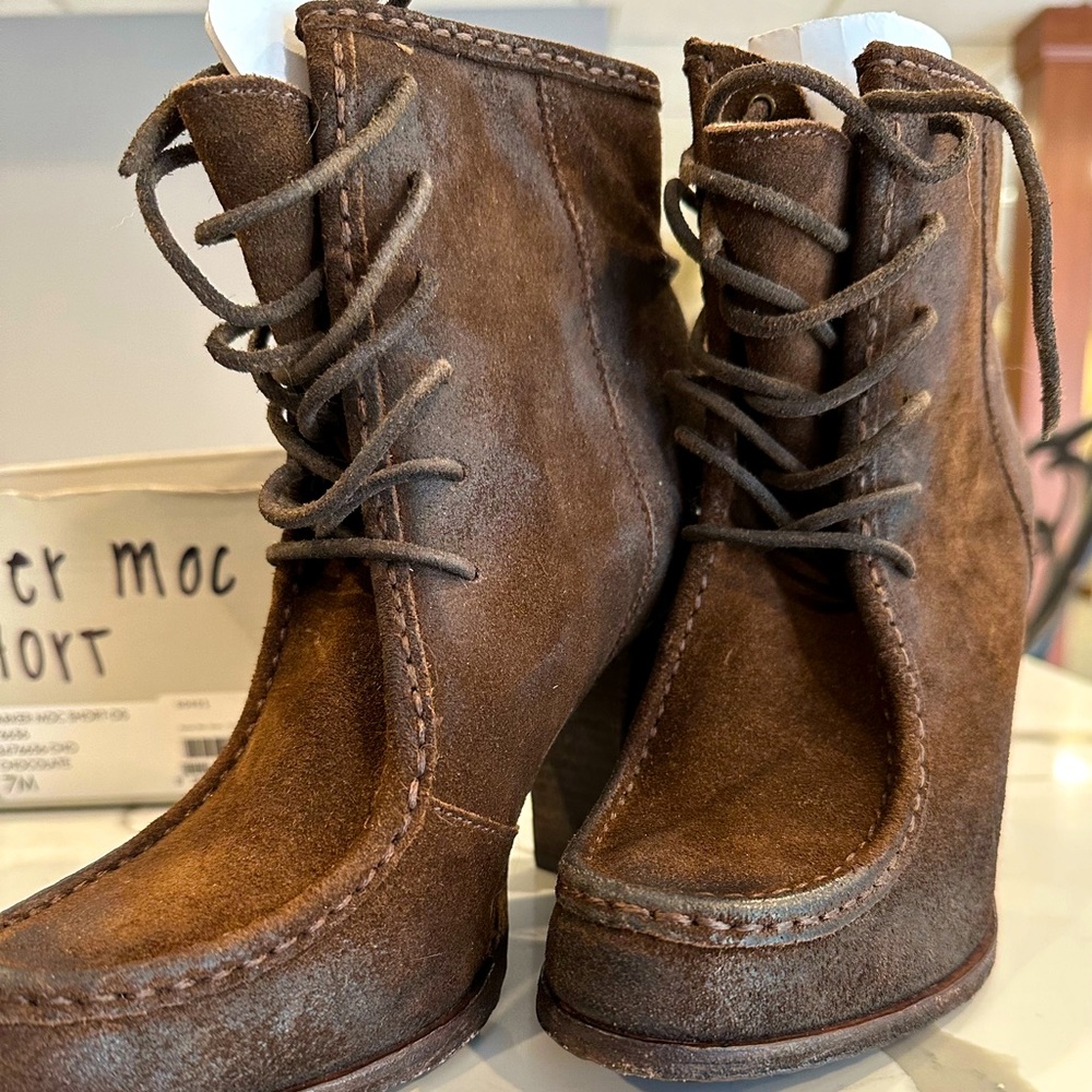 Frye Parker Moc healed bootie